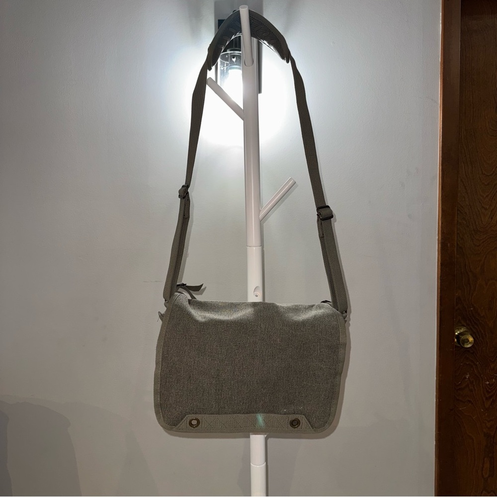 Think Tank Retrospective 7M Camera Bag